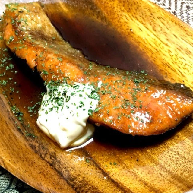 簡単なのにごちそう気分♪鮭の南蛮タルタル