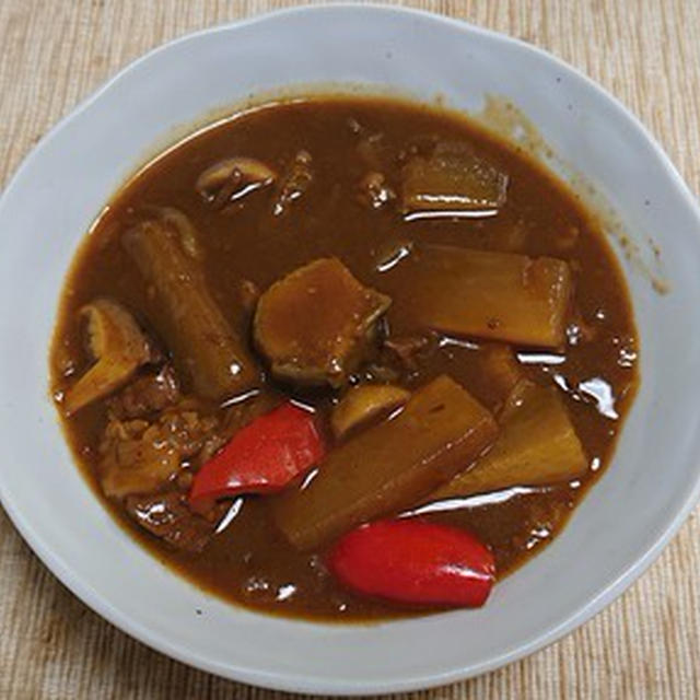 牛すじ肉と大根他のカレー