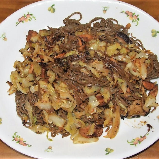 和蕎麦のサバ缶焼＆赤魚の煮付け