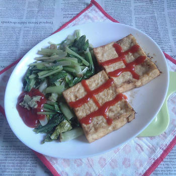 網焼き絹厚揚げ＋小松菜のオイル炒め