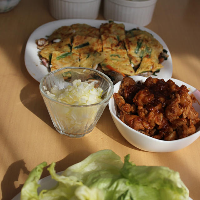 簡単おもてなしランチ：：韓国ごはん：：チヂミとサムギョプサル風サラダ