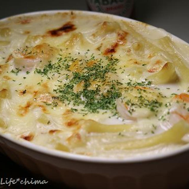 エビとチキンがいっぱい♪美味しいグラタン