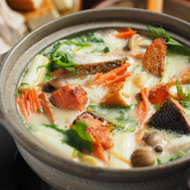 焼き鮭の豆乳鍋 By 筋肉料理人さん レシピブログ 料理ブログのレシピ満載