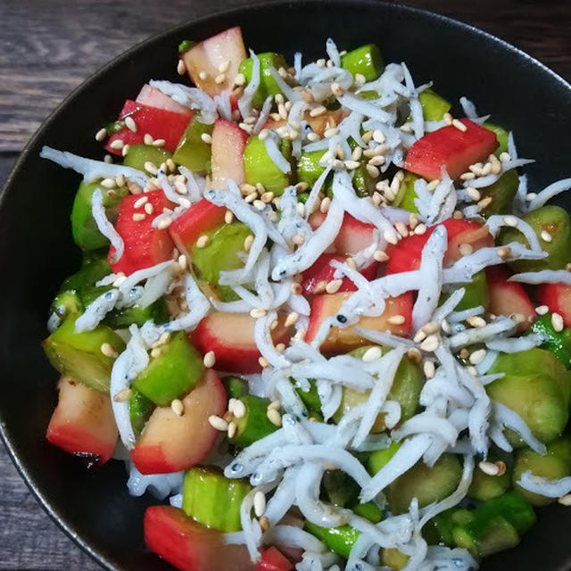 アスパラガスとシラスとカニカマの散らしご飯