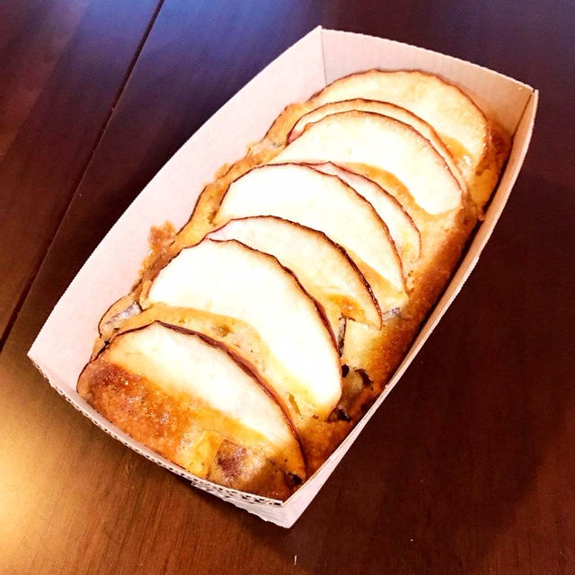 りんごとさつまいものケーキ