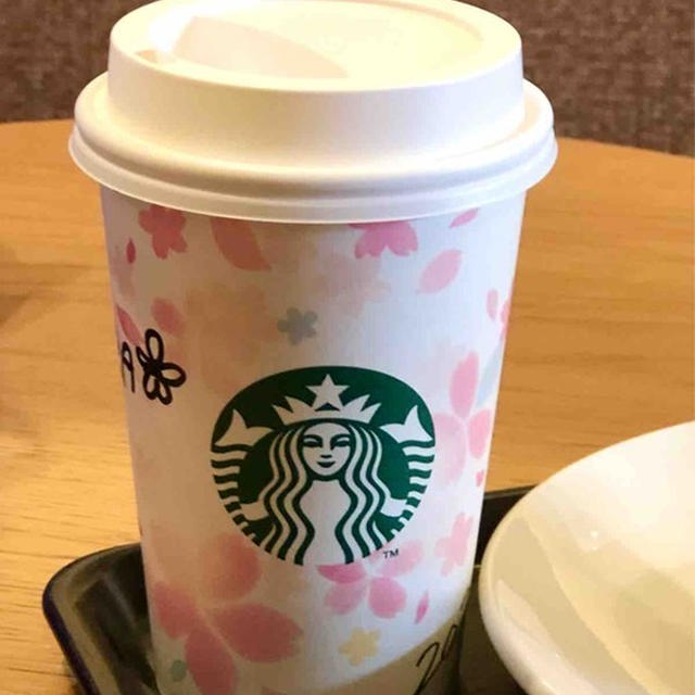 スターバックス＊さくらミルクラテ始まりました