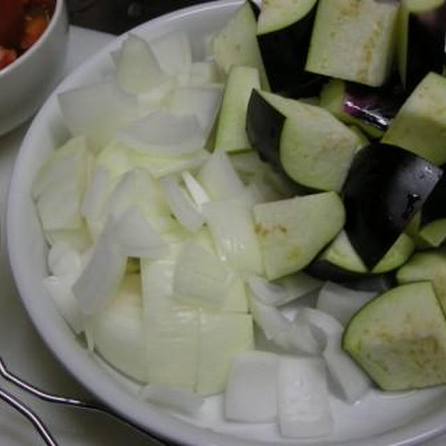野菜のトマト煮込み