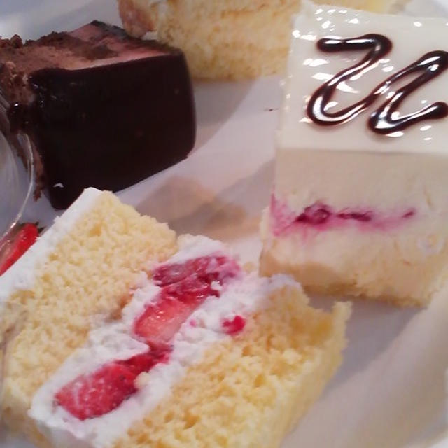 ケーキたくさん
