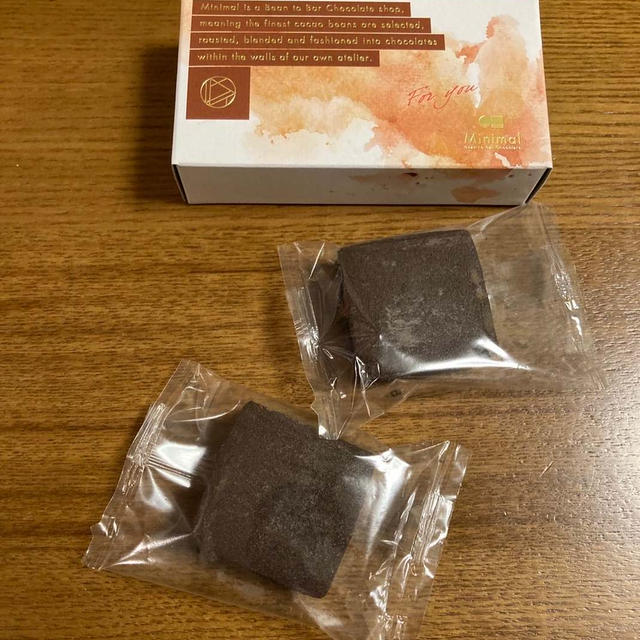 【チョコレートサンドクッキー】
