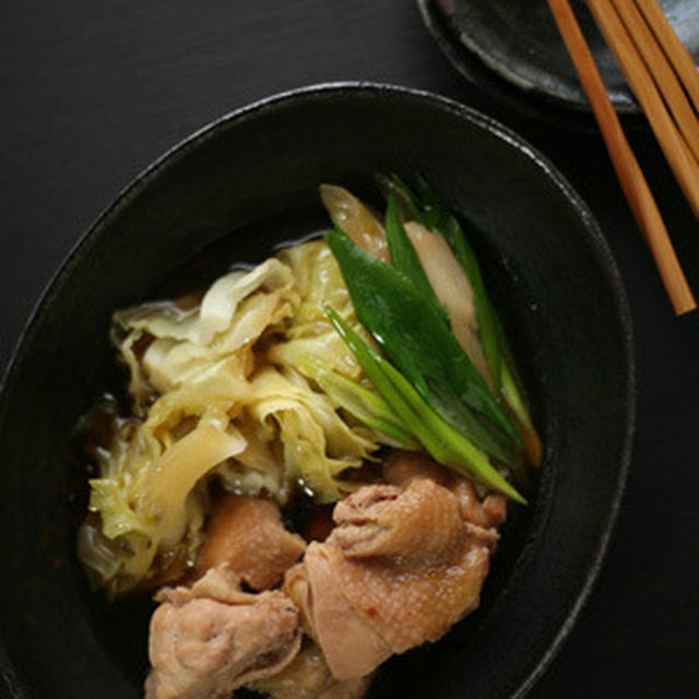 鶏肉とキャベツの煮物