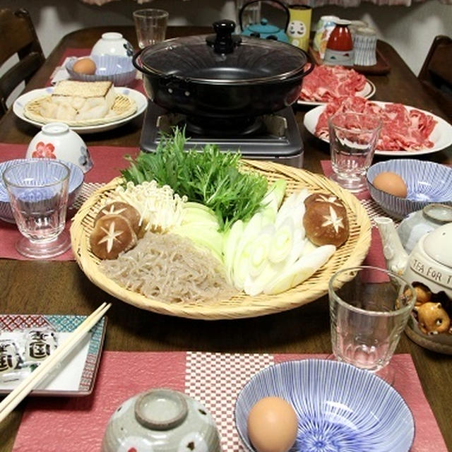 元旦の晩ごはんはすき焼き と 娘のお年賀。