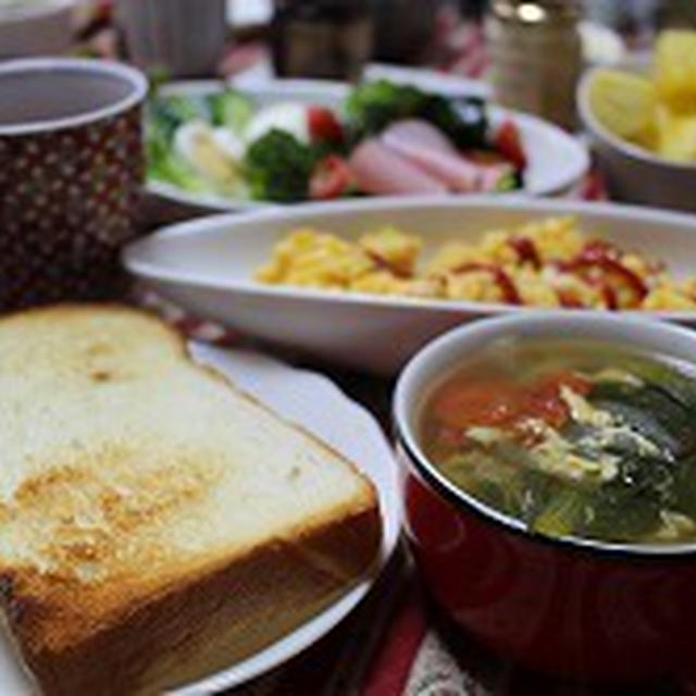 朝ご飯と手作りティラミス