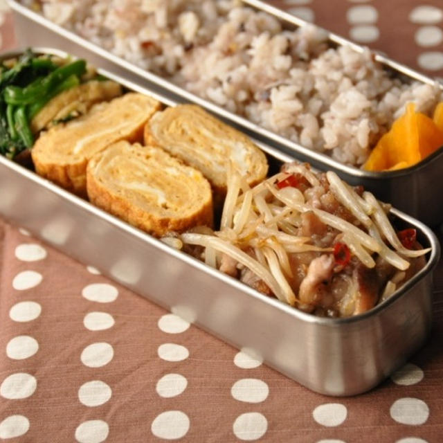 弁当さぼってないよとりあえず３日分弁当。