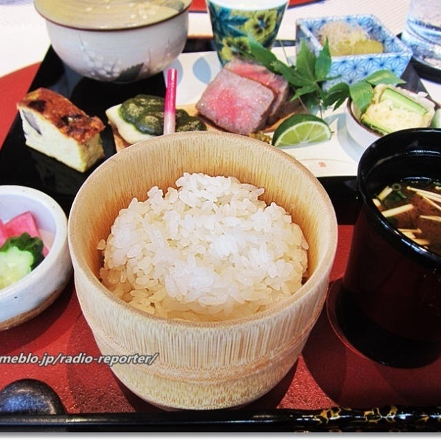 個室でランチ♪お料理もご飯も美味しい☆青山 星のなる木