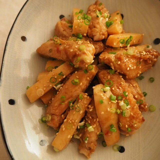 鶏手羽と長芋の甘辛煮