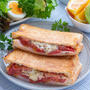 フライパンでお手軽♪トマトじゅわ〜なハムチーズホットサンド(^O^)/