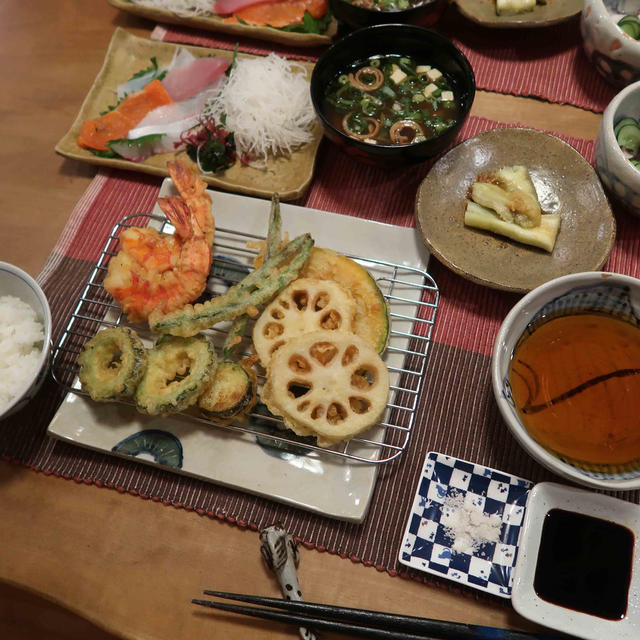 天ぷらとお刺身で和食の晩ご飯　と　ヨウムの「ヨウスケ」の特技♪