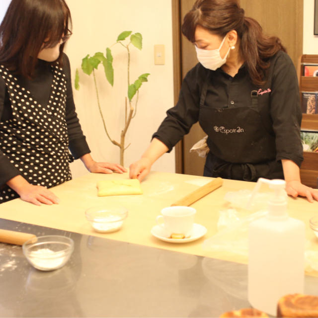 デニッシュ食パン、頑張ってますよ！