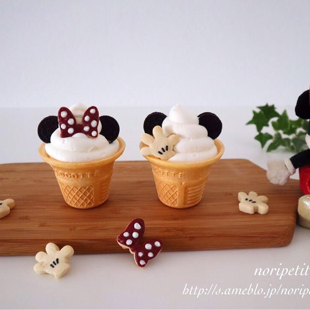 ソフトクリーム⁈みたいな〜ミッキー&ミニーのふわふわレアチーズ♡