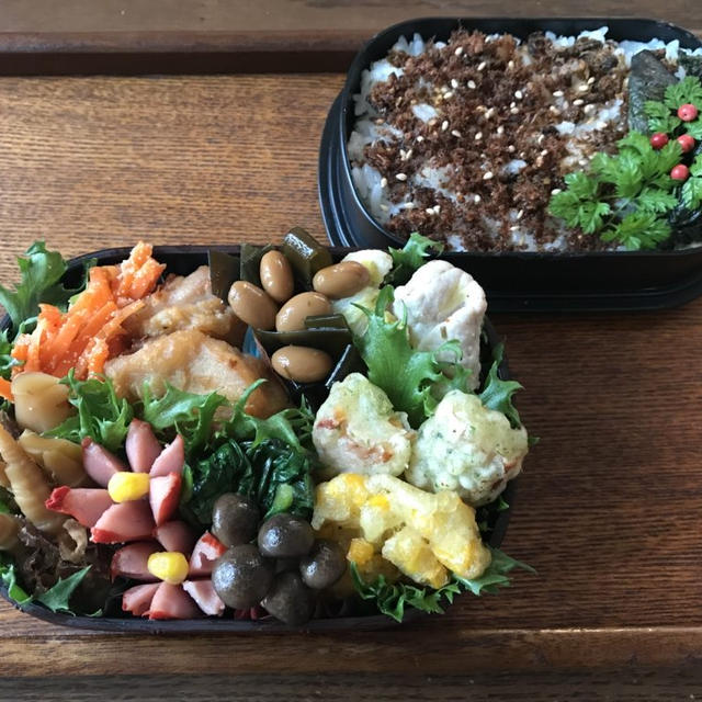 お弁当（おかかふりかけ）