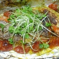  ｼﾘｰｽﾞ無多国籍レシピ　ﾀﾞｲｴｯﾄによしおつまみにﾖｼ♪　塩麹とﾎｲﾙで　鮭のアクアパッツア　らし・・ by jiabさん