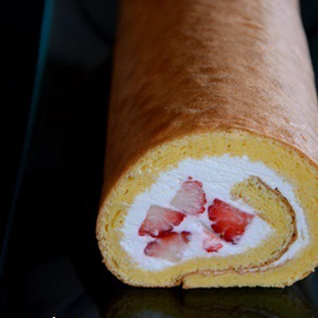 もちもちもち粉ロールケーキ