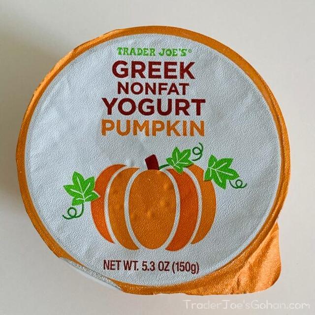 トレジョ　パンプキングリークヨーグルト　Trader Joe’s Nonfat Greek Yogurt Pumpkin