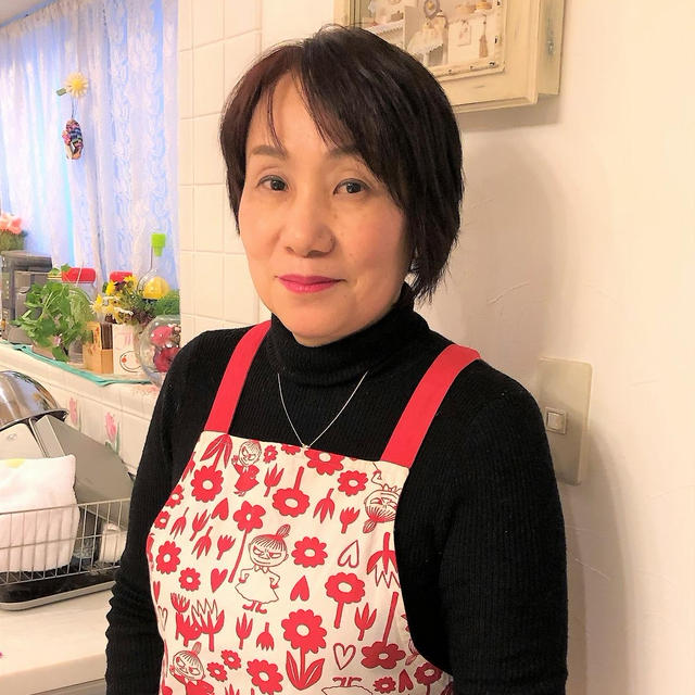 長谷園かまどさんで、パン屋きましてん！ジンワリと熱が入って、良い塩梅でした。中のしっ...