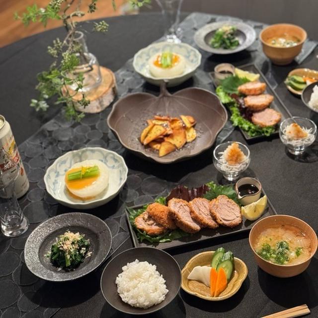 豚ヒレカツと、ふろふき蕪と、最近ハマってるさつまいもチップスとかの夜ごはん