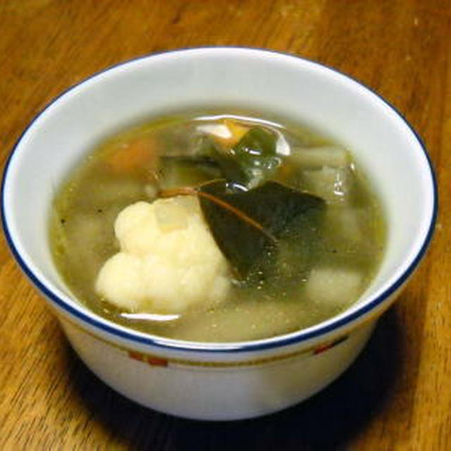 野菜たっぷりミネストローネ