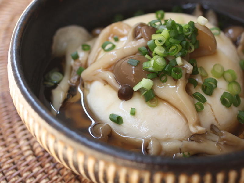 蒸し豆腐のきのこ餡かけ