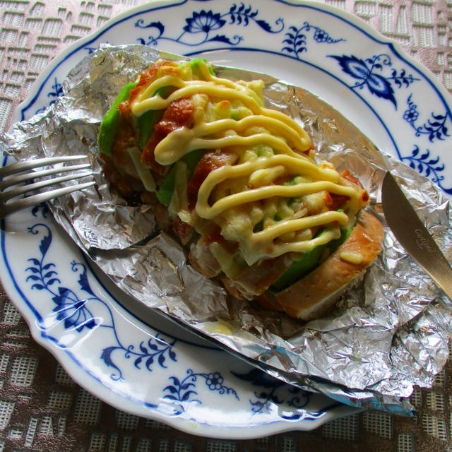 味ぽん1本でさっぱり鶏チャ！で、簡単！鶏チャ＆アボガドのマヨホイル焼き♪