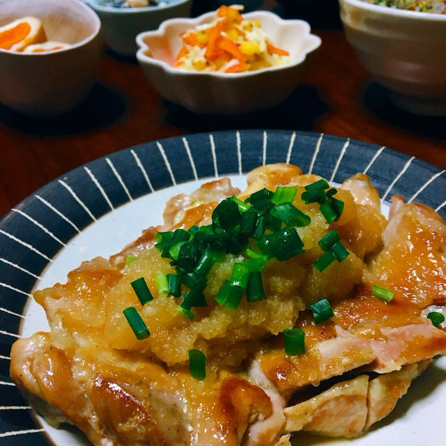 めんどくさいの強い味方✨調味料一つで出来る【鶏肉のおろしがけ】