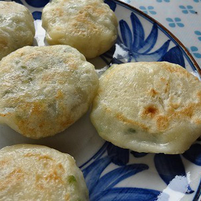ニラ饅頭　身欠きにしんとナスの煮物