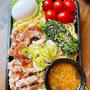 旨辛ダレで食べる混ぜそば弁当です！！