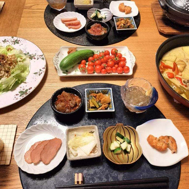 ダンナごはん！グリーンカレーと玉子サラダ、小鉢7品で晩酌
