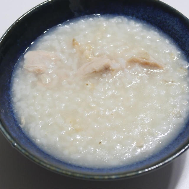 生米と鶏だけ。圧力鍋で「鶏粥」を作る方法。味つけ塩だけ。美味しくてびっくり