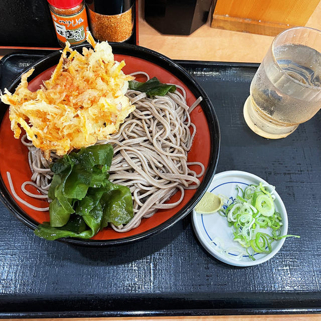 冷やしかき揚げそばの大盛を啜る（番外編）〜そば処 吉野家〜