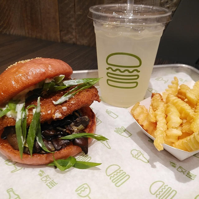 400個だけ！限定秋バーガーのお味は？シェイクシャックで限定販売