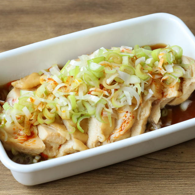 レンジでしっとりやわらか！ピリ辛よだれどりの簡単作り方。やみつき香味だれが絶品レシピ。