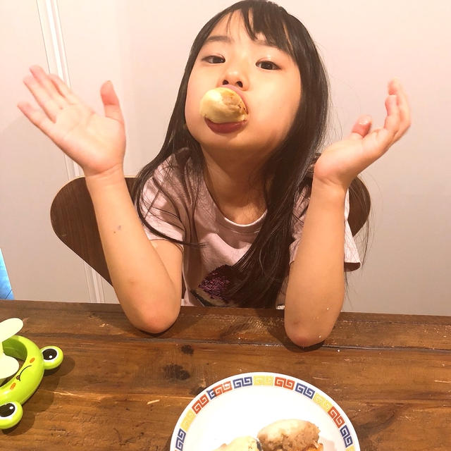 おやつは肉まんです！！