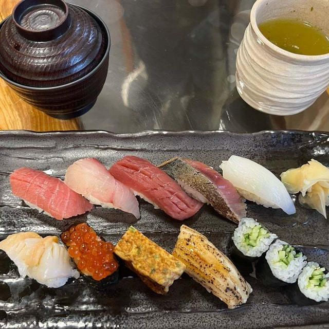 定期的にどちらも！#特別な日に食べたいのは寿司OR焼肉