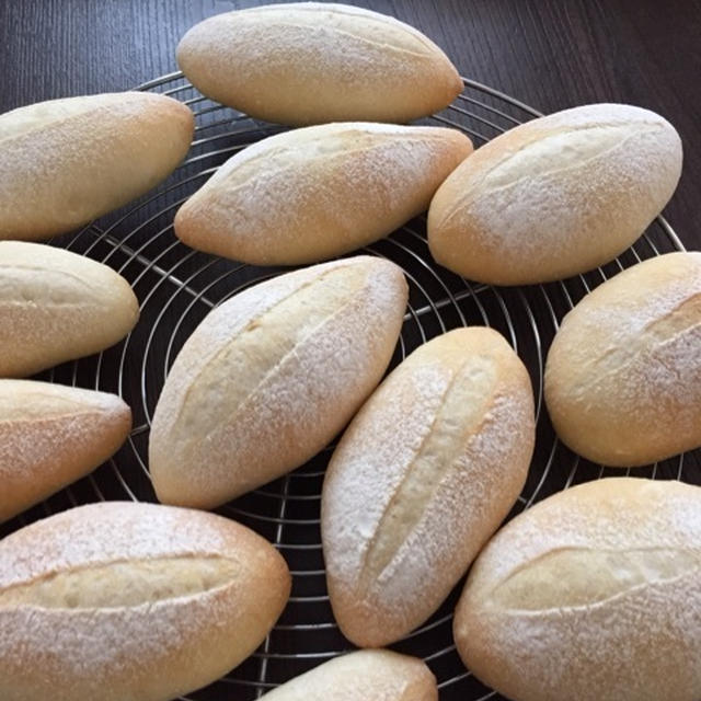 いつものプレーンなパン…を作るつもりだったんだけど初のクッペ