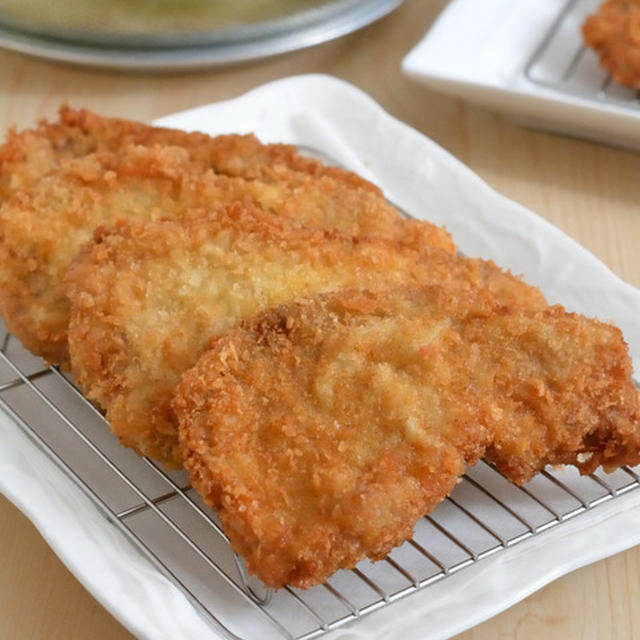 ロースカツ、ヒレカツの晩ごはん。