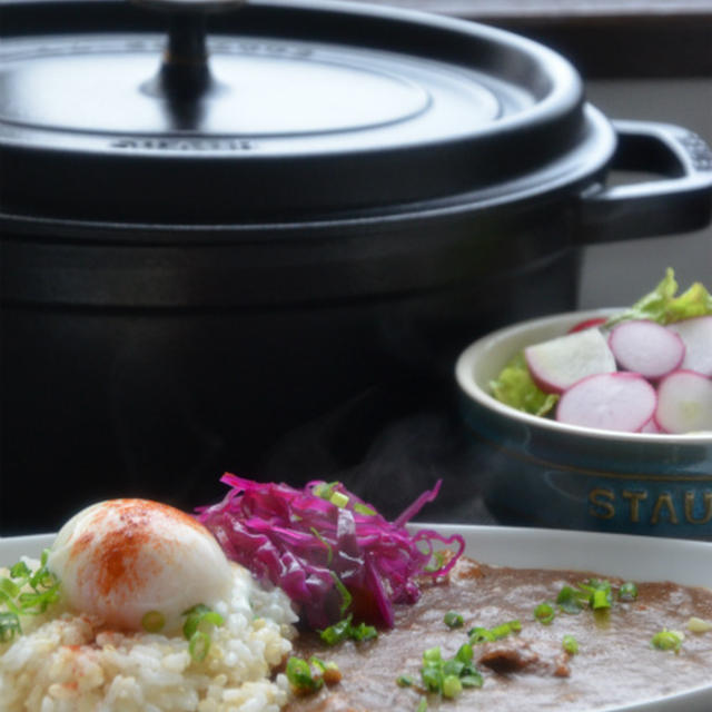 ストウブで「ポーク和風出汁カレー」