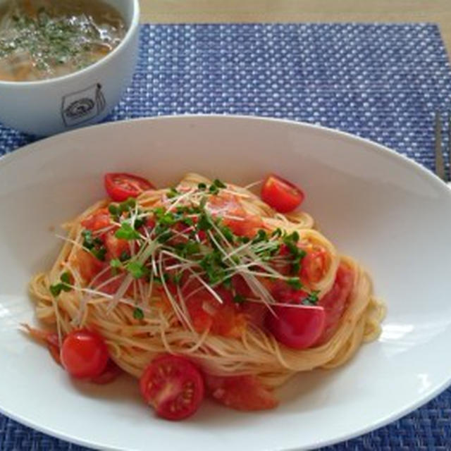 娘ご飯　トマトの冷製パスタランチ