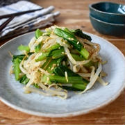 ５分で簡単＊常備菜【もやしと小松菜のオイスターナムル】おやつタイム