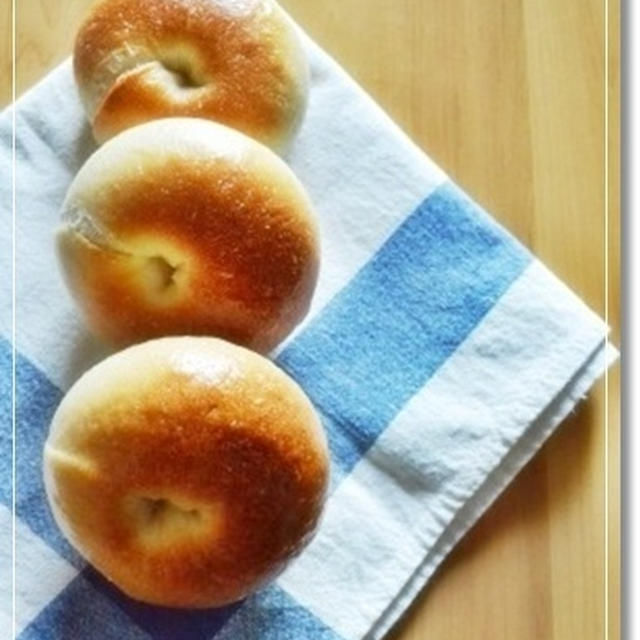 ピキッたベーグルが焼けたよぉ～♪