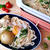 寒い日はこれ！玉ねぎ丸々煮込みます☆手羽元と水菜のガーリックうどん
