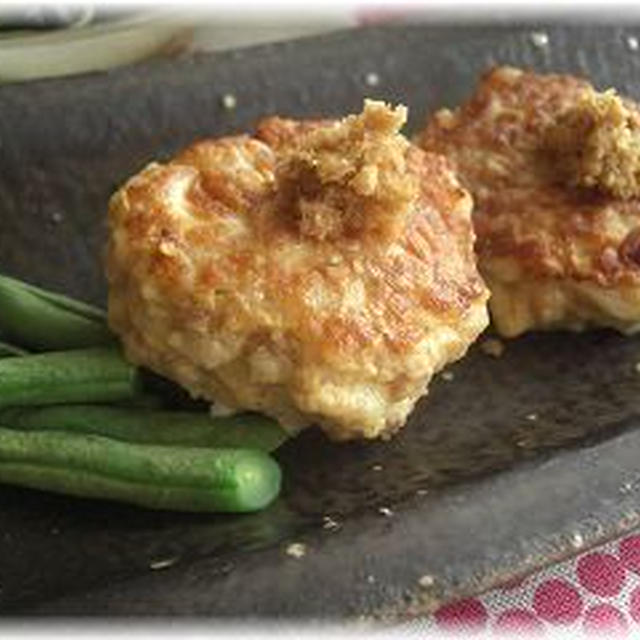 時々はんぺん鶏つくね。焼きバージョン☆　と献立。